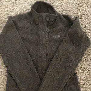Women’s Fleece North Face zip up